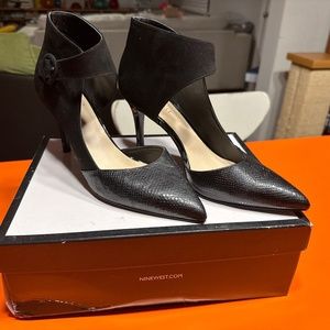 NIB Nine West Black Heels / Booties sz 9
